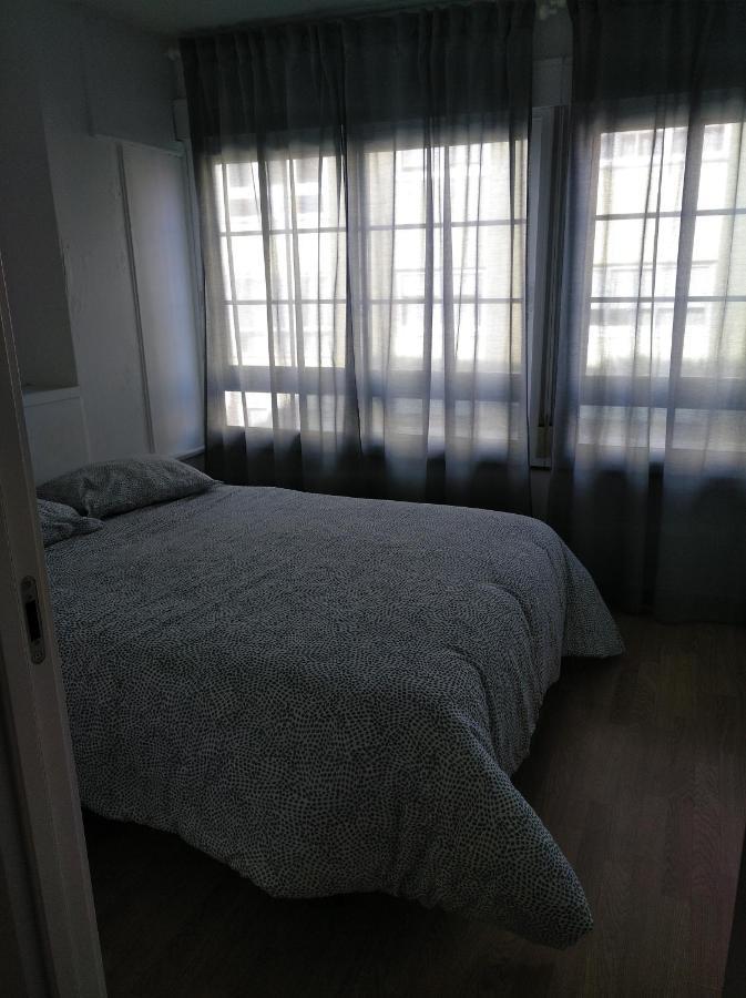 Estudio. Sada, A Coruna. Luaran gambar